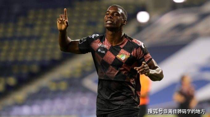 据加泰罗尼亚媒体ccma报道，巴萨将把德国基金Libero Football Finance告上法庭，指控这家德国公司未在12月31日之前支付相当于购买Barca Vision 10%股份的4000万欧元杠杆。